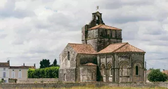 Eglise Saint-Pierre de Marestay