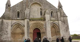 église Saint-Pierre d' Aulnay-de-Saintonge