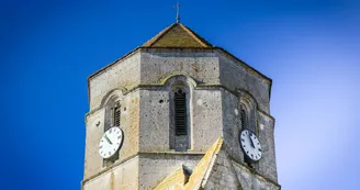 Point de vue - Le clocher église Saint-Pierre