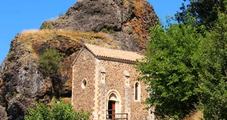 Chapelle du hameau de La Roche Chérie