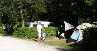 Camping Les Deux Lacs