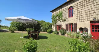 Gite "L'Orangerie" Domaine de Bort à Saint Priest Taurion en Haute-Vienne (Limousin en Nouvelle Aquitaine)_24