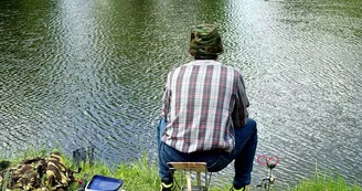 Pêche à l'étang du Moulin-Neuf_1