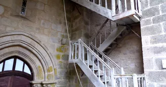 Eglise Saint-Martial - Escalier en bois