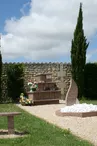 Cimetière - Columbarium de Médis